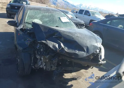 2015 Toyota Corolla L/Le/Le Pls/Prm/S/S Pls из США, поврежденный, VIN 5YFBURHE2FP181165